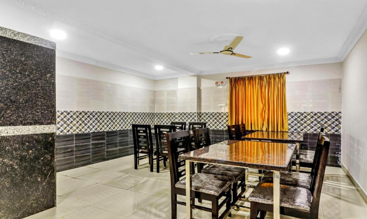 Itsy By Treebo - Royal Galaxy Kukatpally ไฮเดอราบัด ภายนอก รูปภาพ